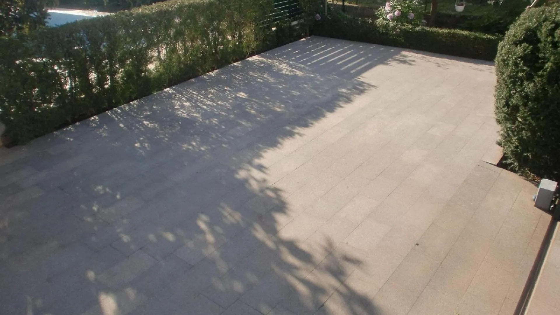 Modernes Ferienappartement Mit Drei Balkonen Mit Meerblick, In Der Naehe Des Strandes Und Des Zentrums, Mit Einem Gemeinschaftlichen Partyraum Liznjan Apartment